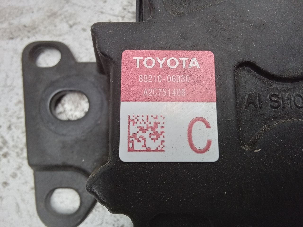 Part image 3