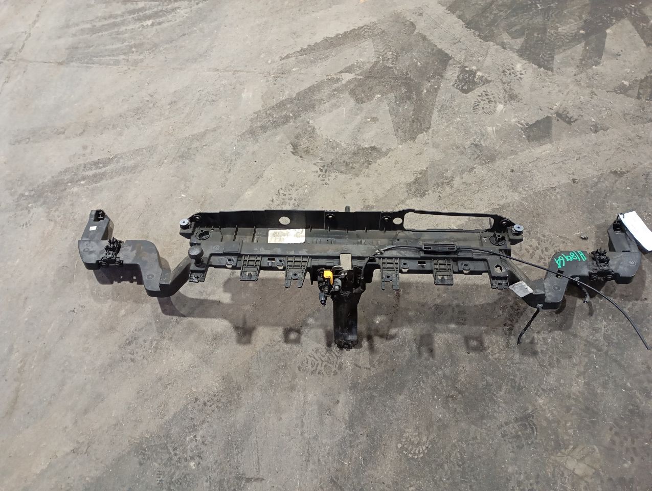 Part image 1