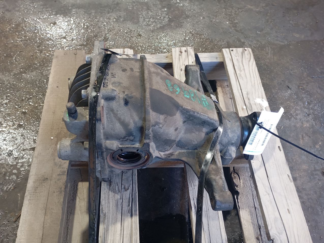 Part image 4