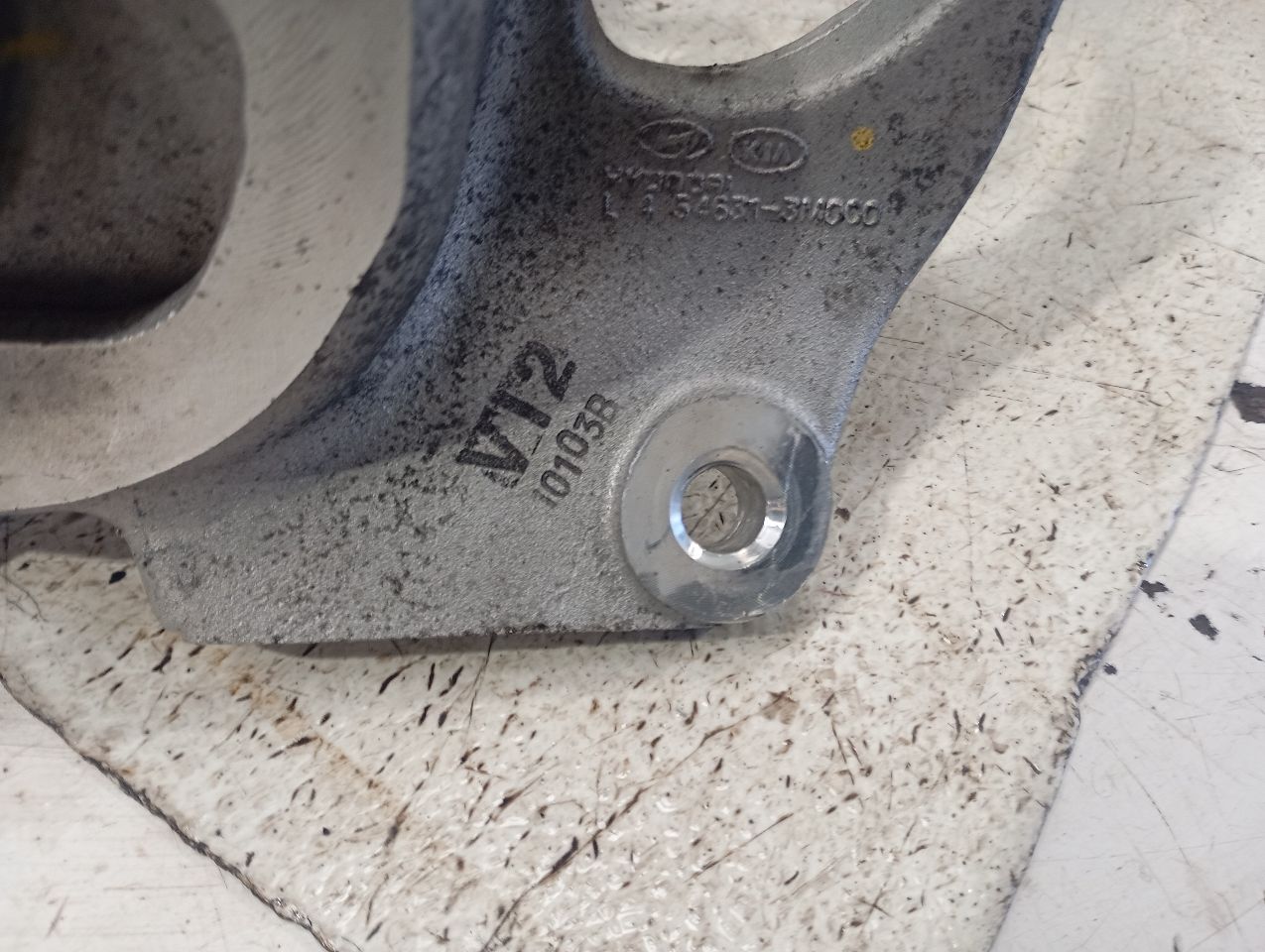 Part image 4