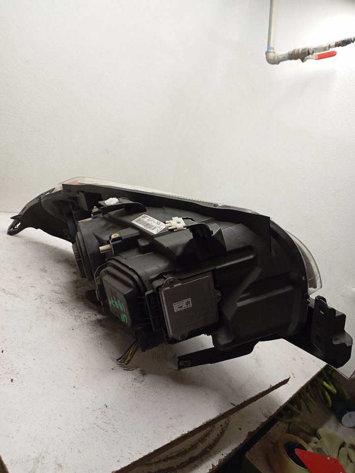2015 BMW BMW X1 Headlamp Assembly