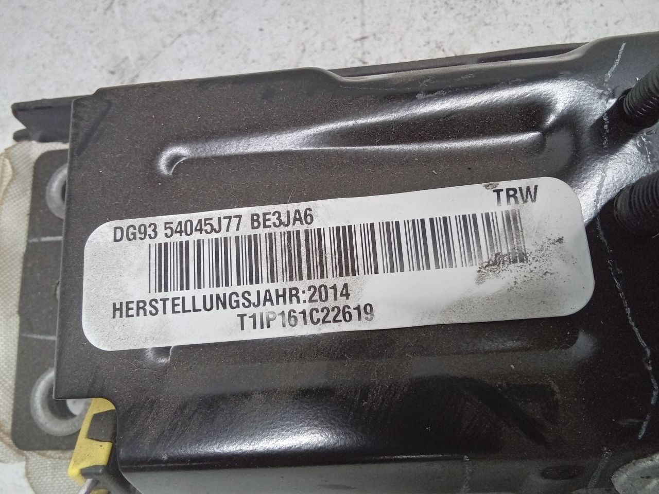 Part image 3