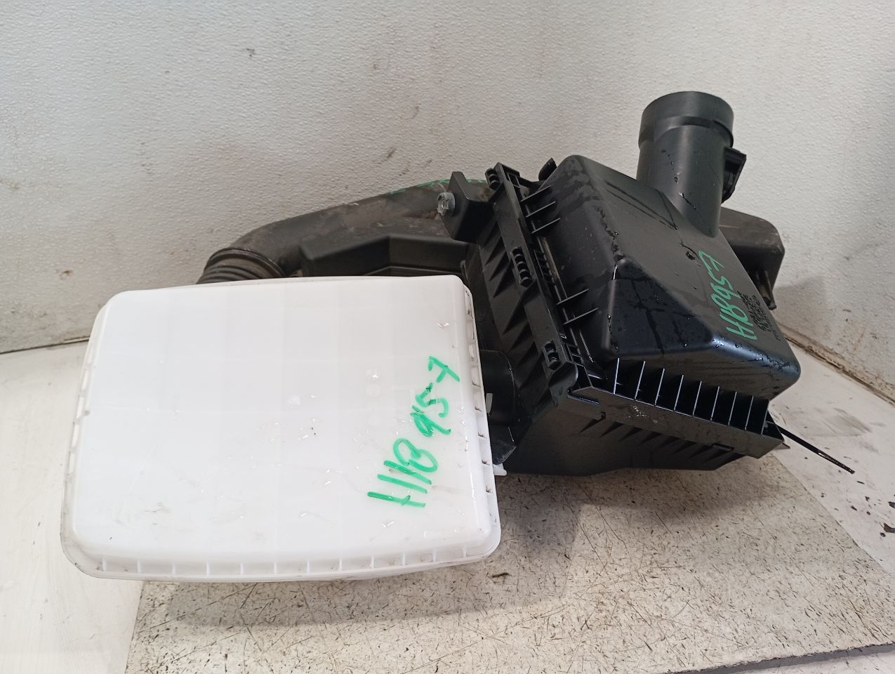 Part image 4