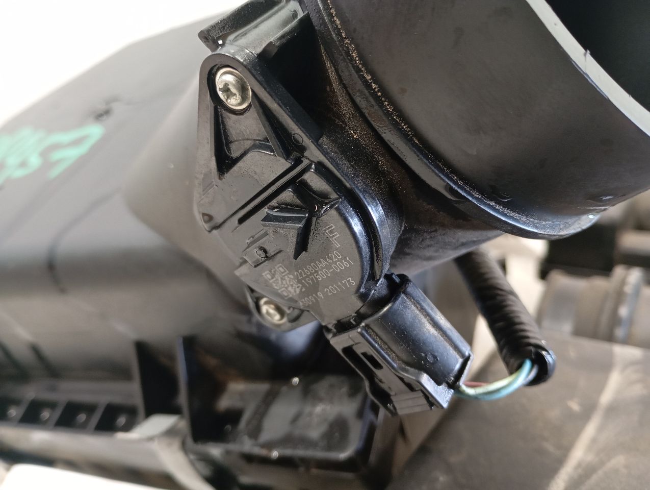 Part image 9
