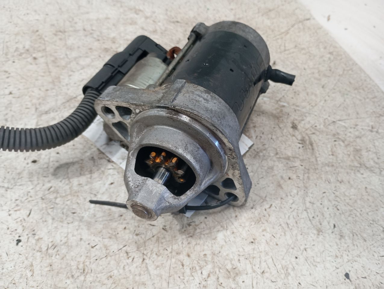 Part image 8