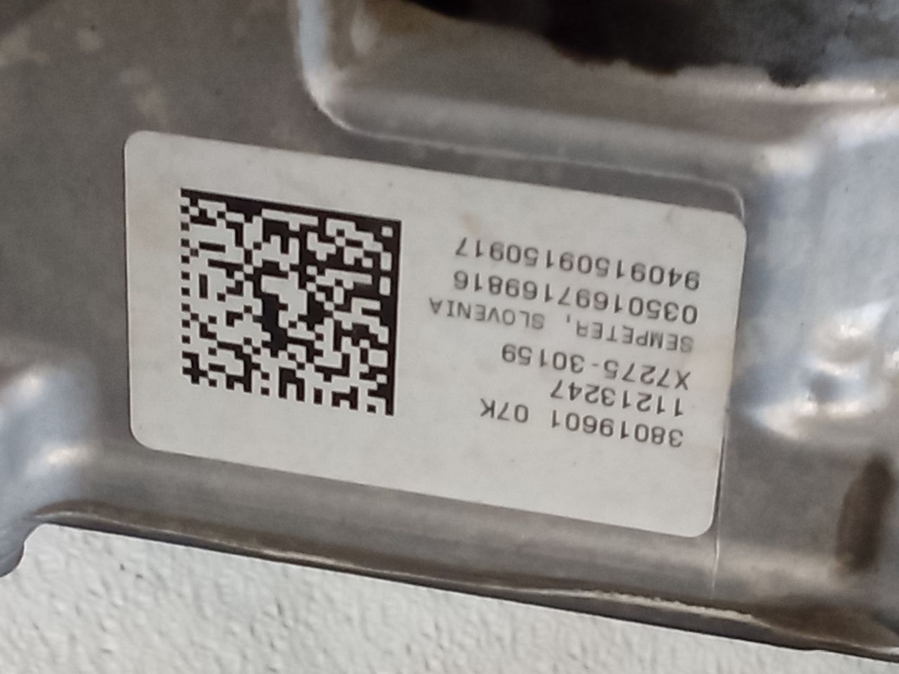 Part image 8