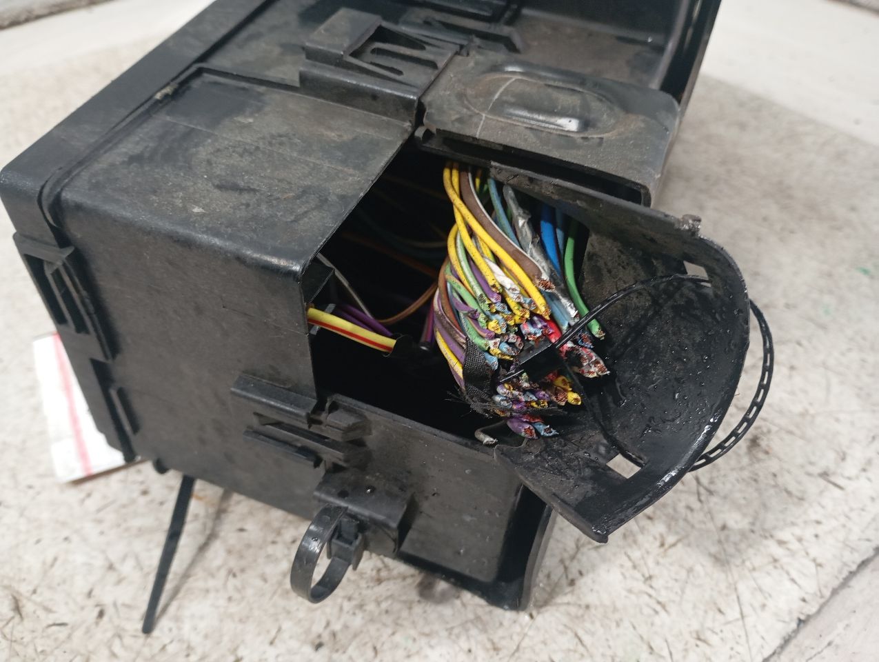 Part image 6