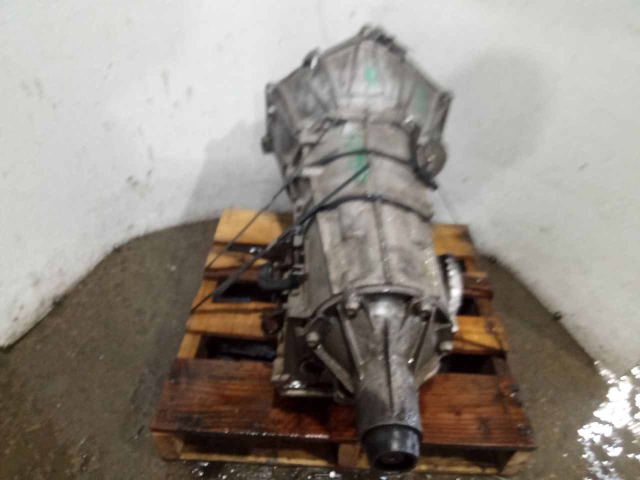 Part image 3
