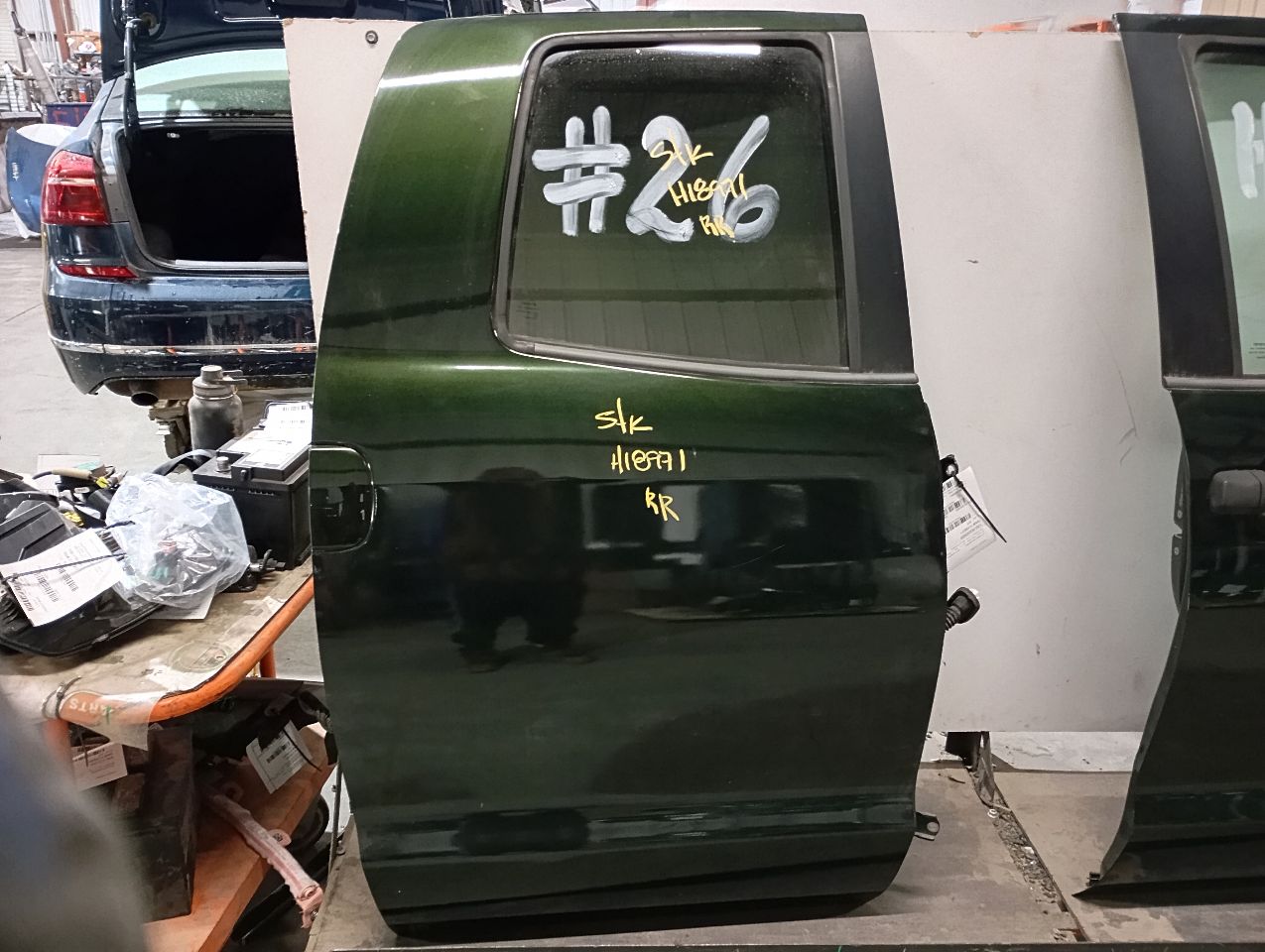 Part image 3