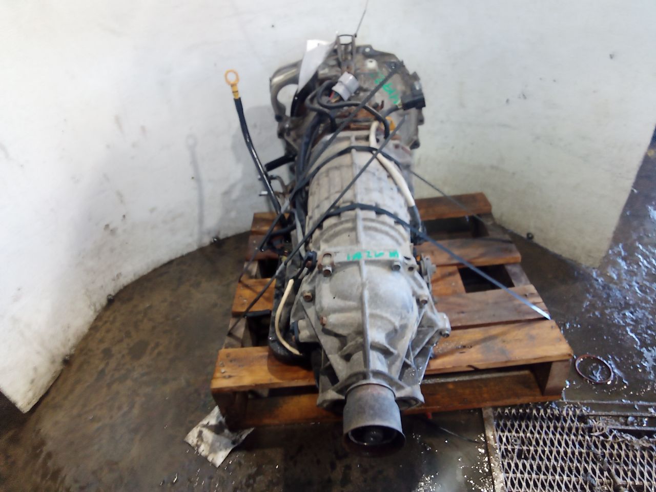 Part image 16