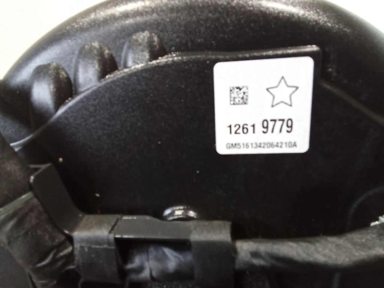 Part image 37