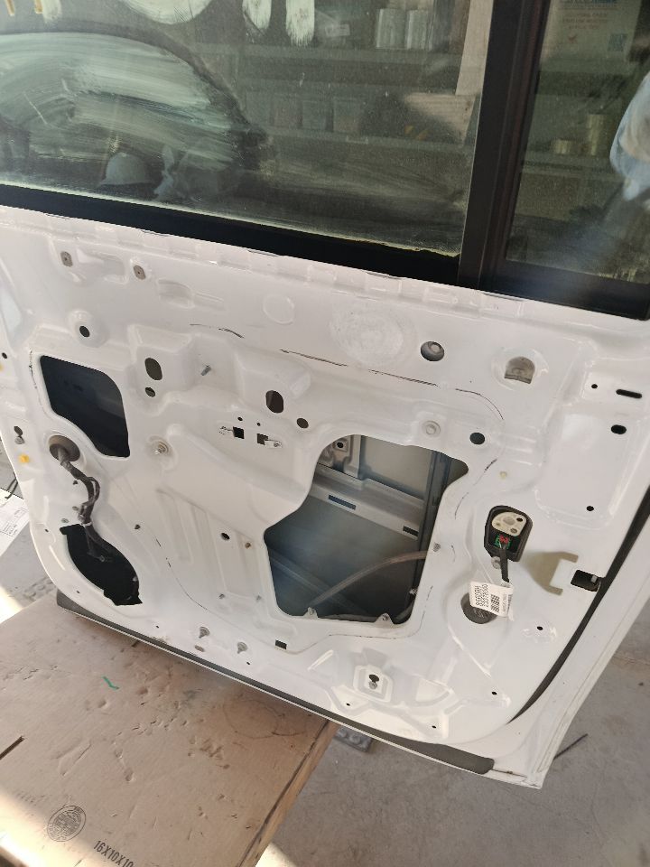 Part image 9