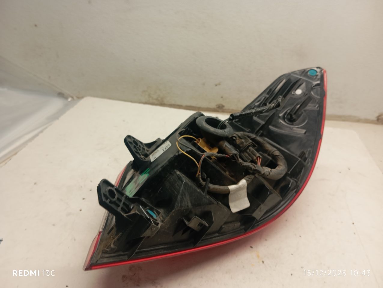 Part image 3
