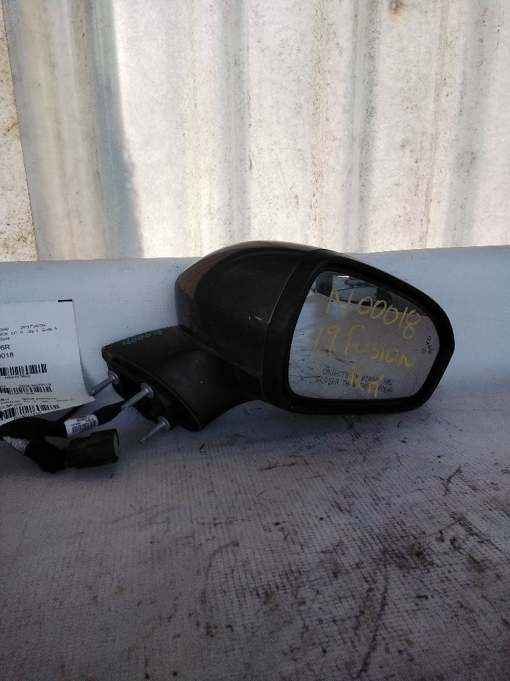 Used 2019 Ford FUSION R. - Stock #N00018