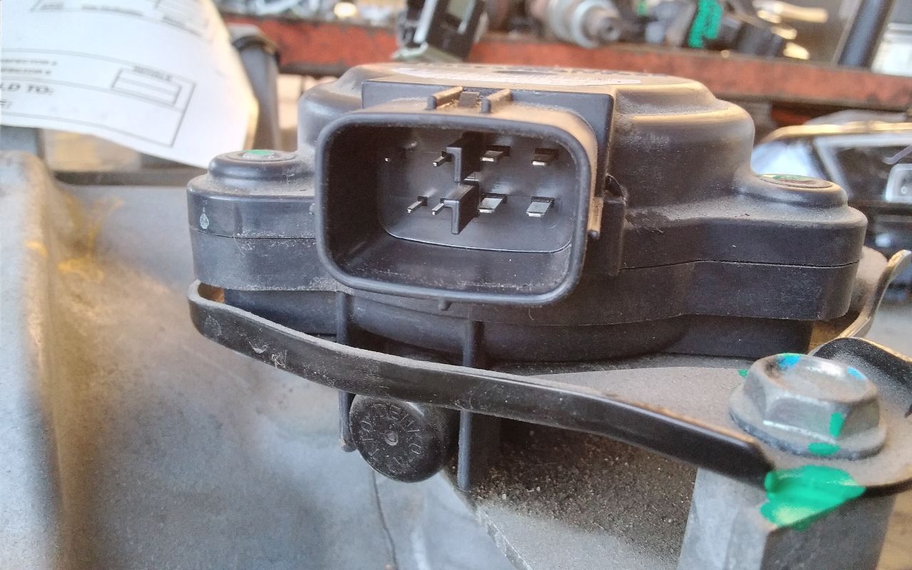 Part image 5