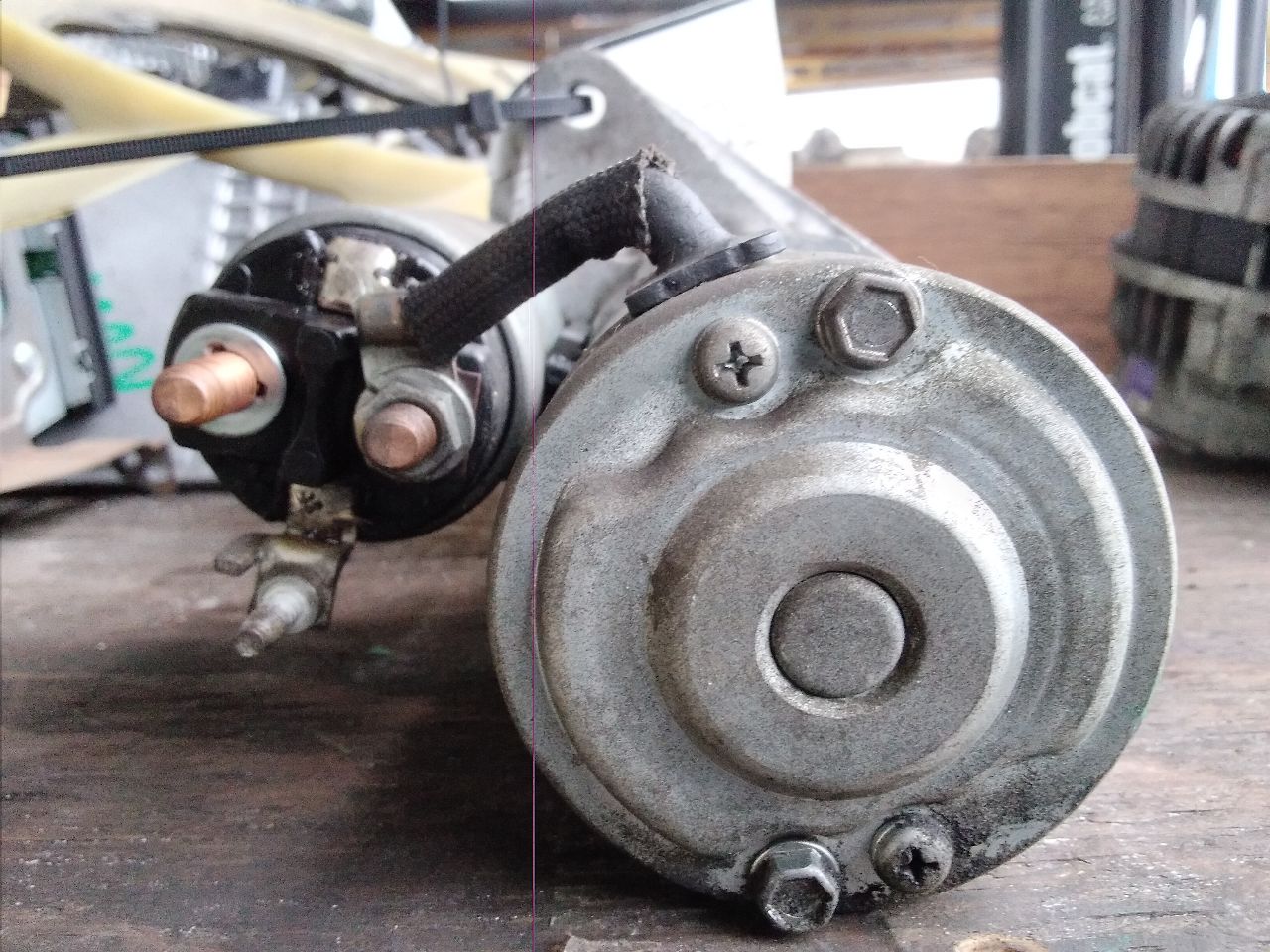 Part image 4