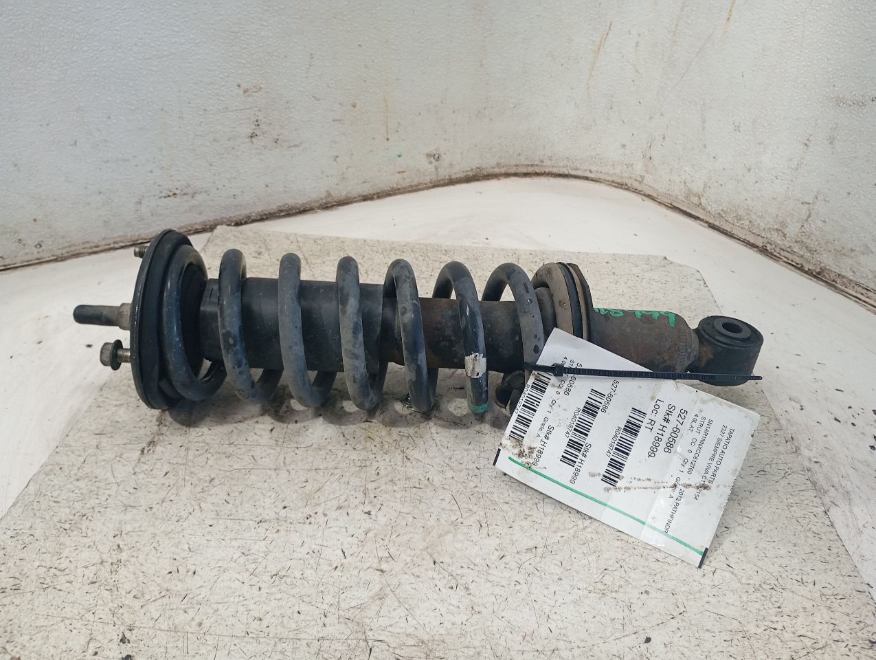 2012 Nissan PATHFINDER Strut