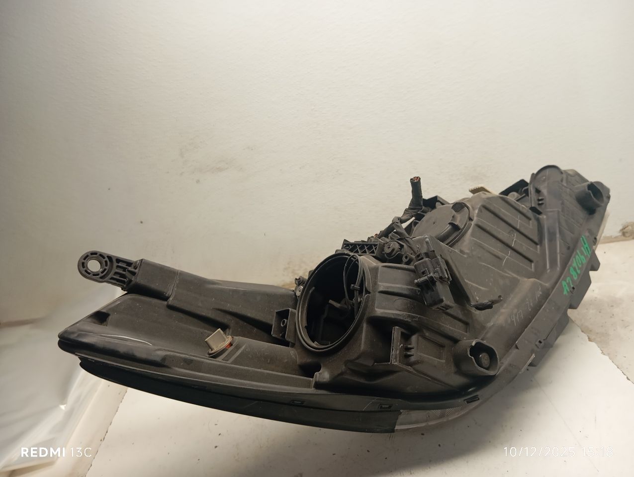 Part image 4