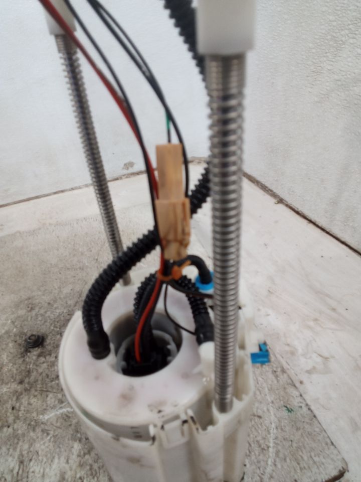 Part image 9