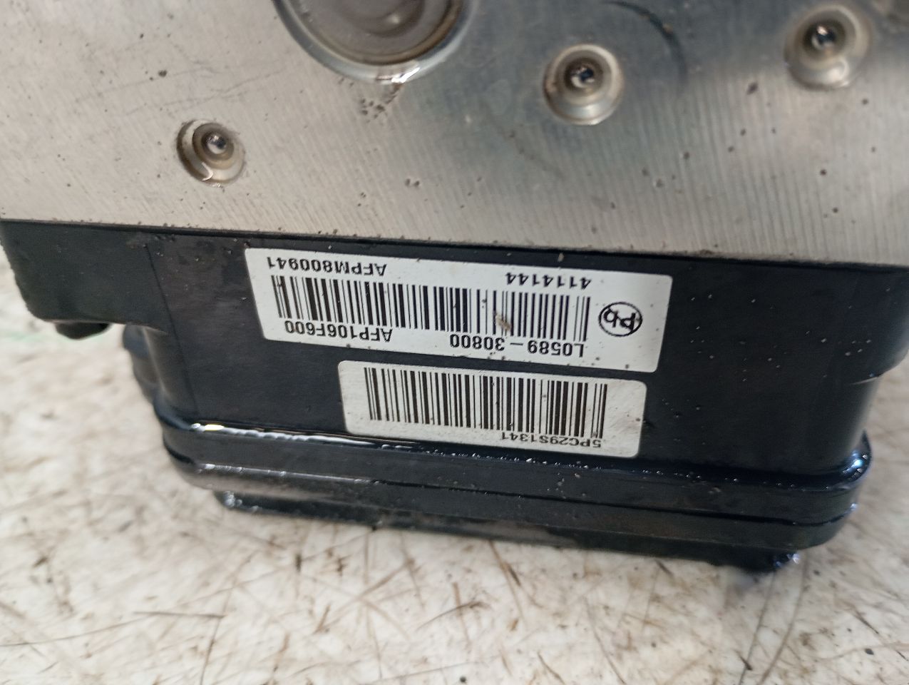 Part image 4