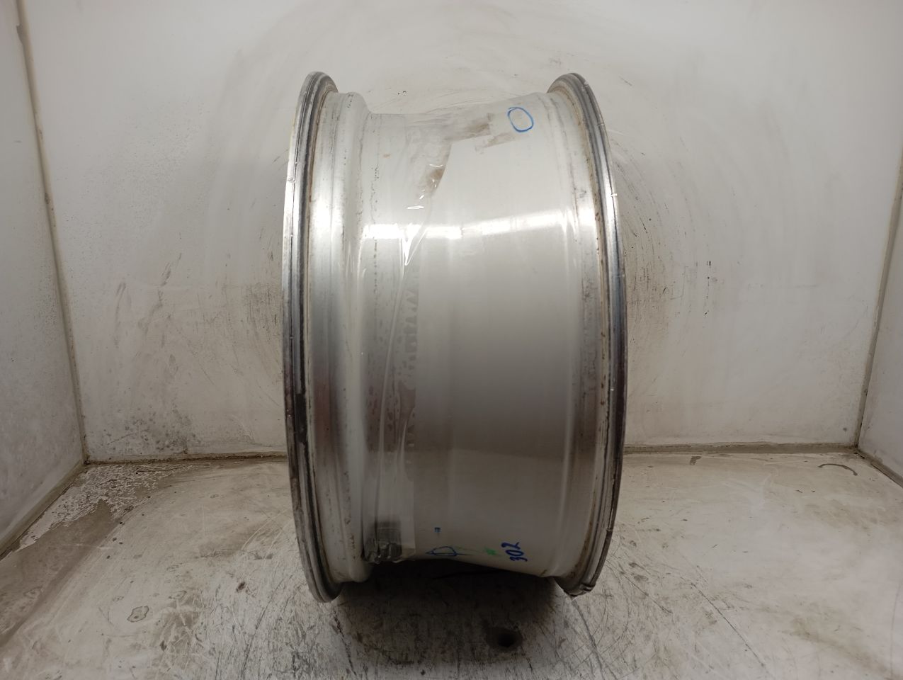 Part image 1