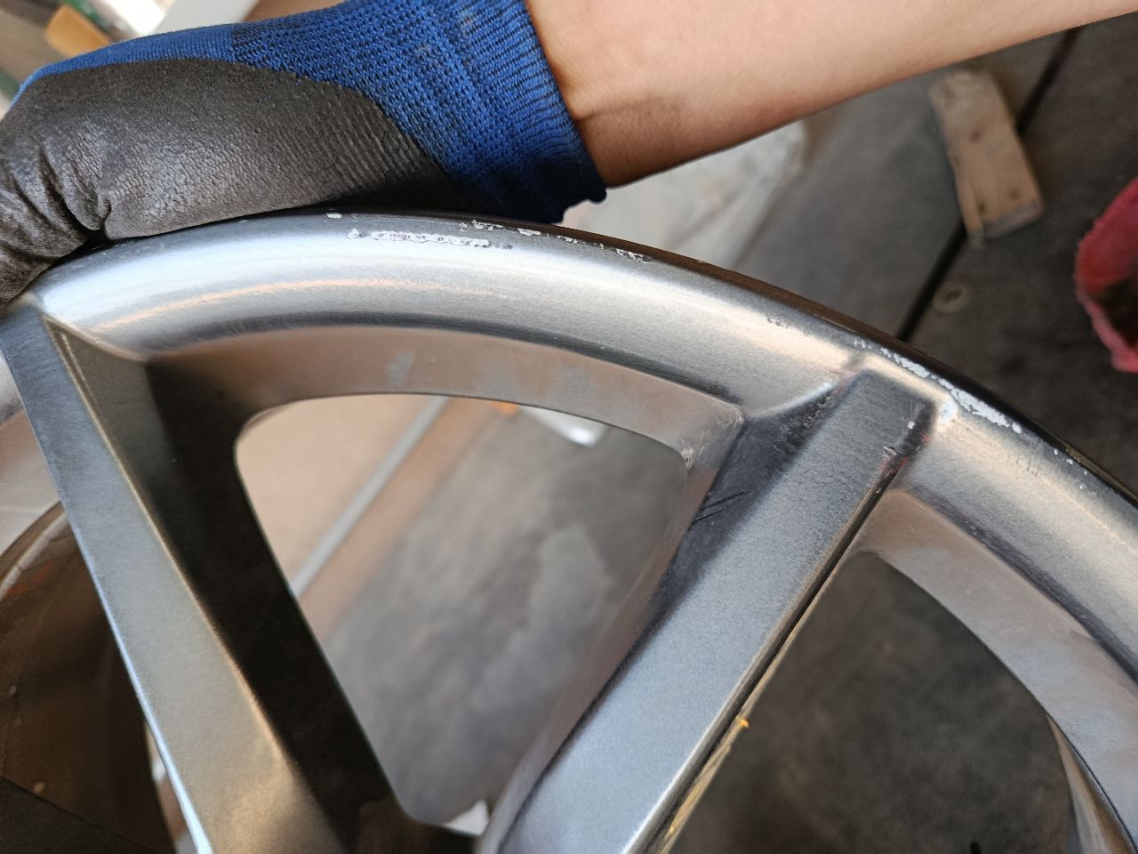 Part image 4