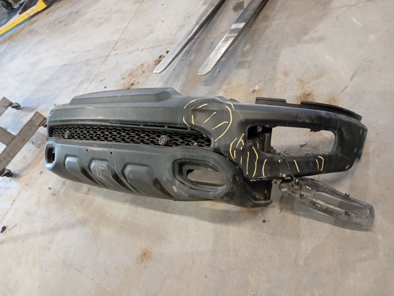 Part image 4