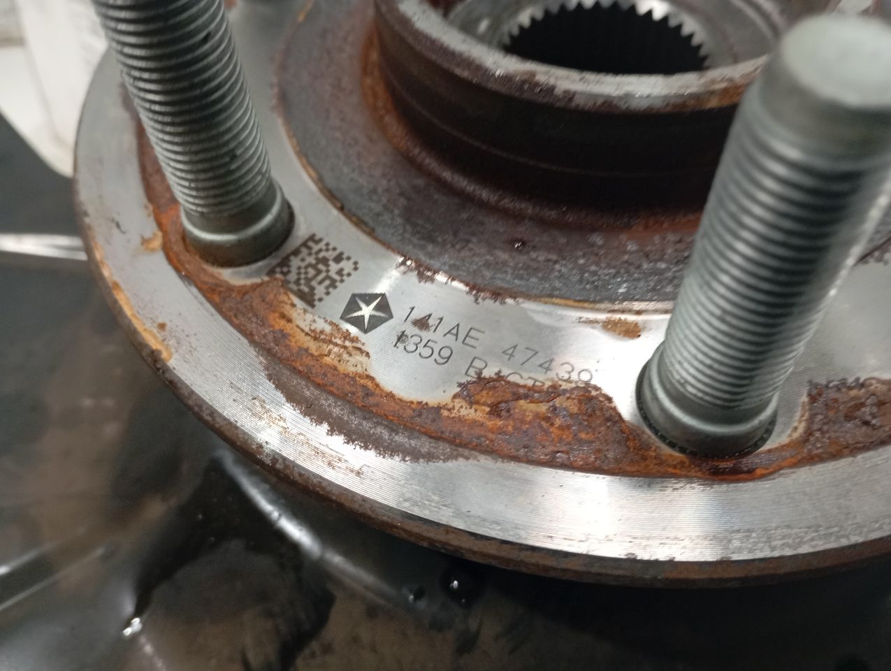 Part image 3