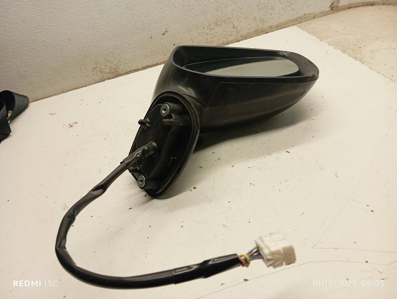 Part image 1