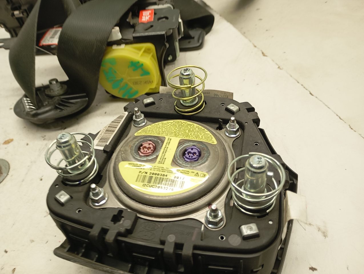 Part image 3