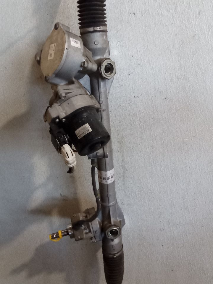 Part image 11