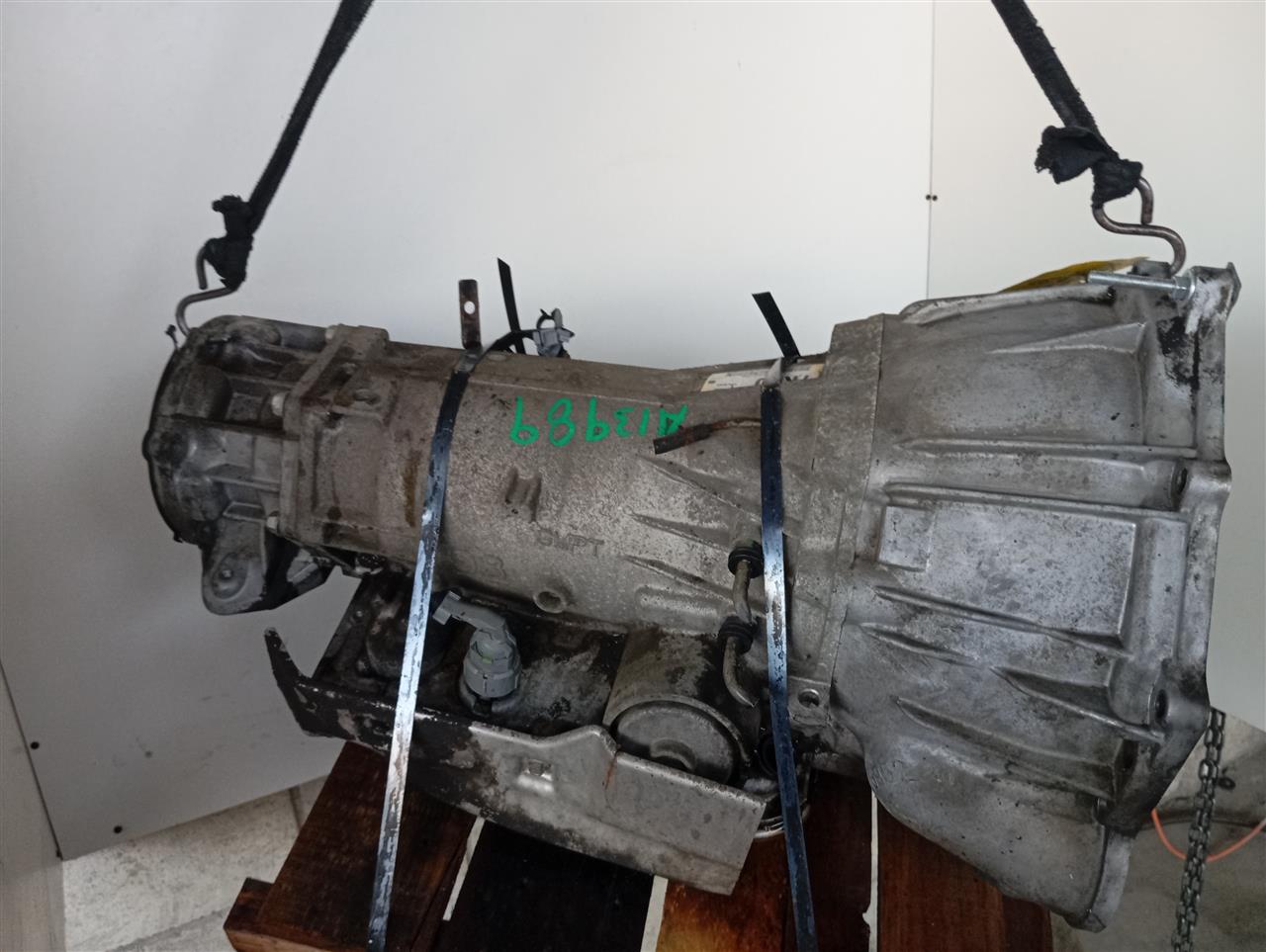 Part image 4