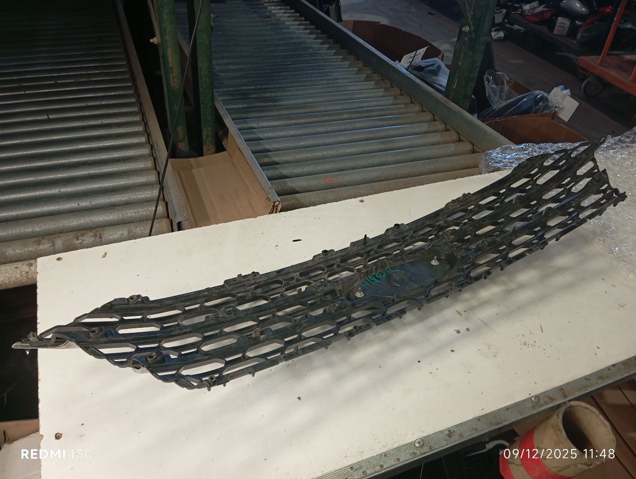 Part image 3