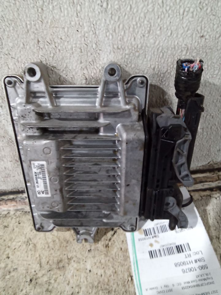 Used 2017 Honda CIVIC w/o pre-crash system - Stock #H19058