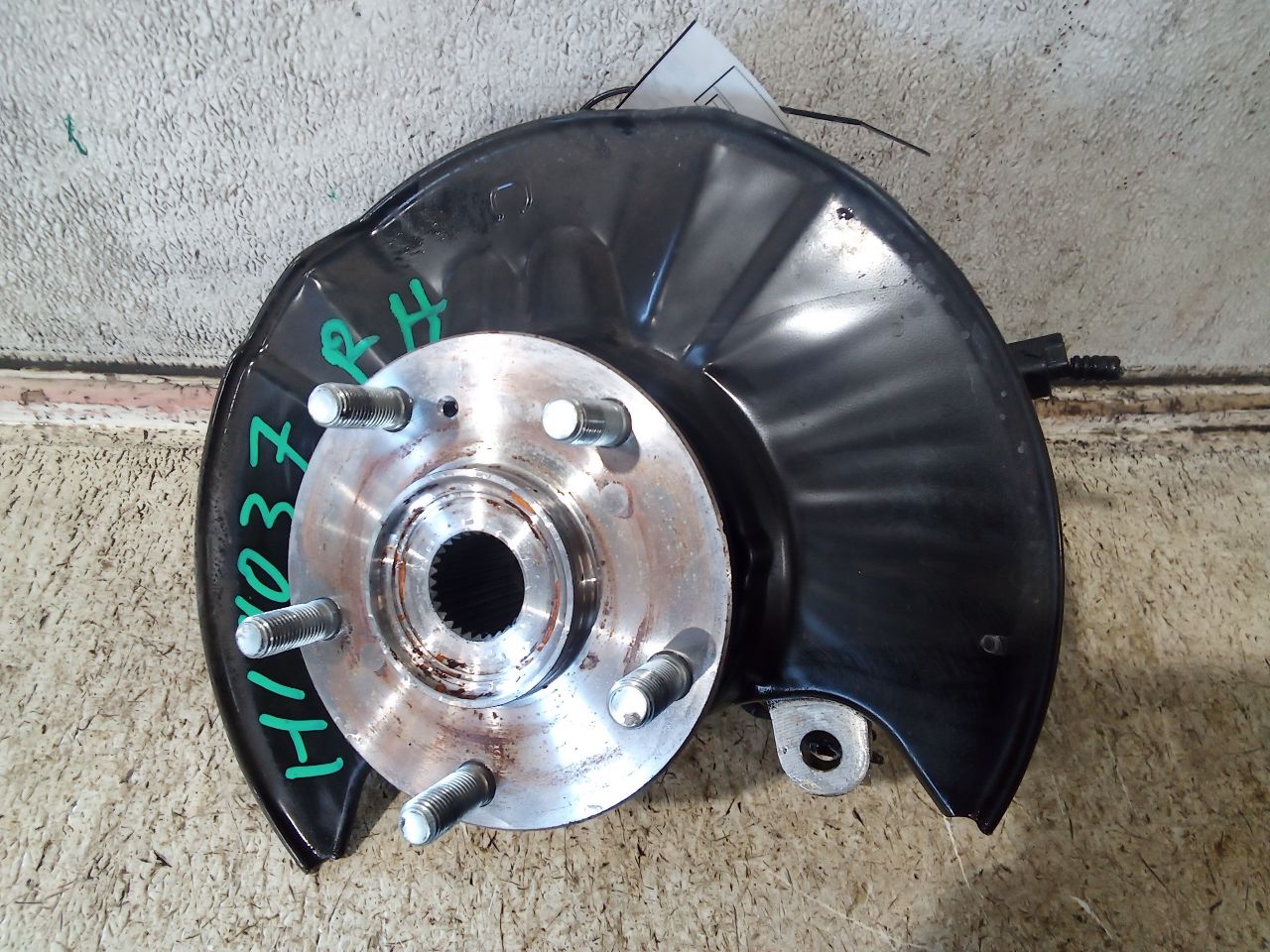 Part image 4