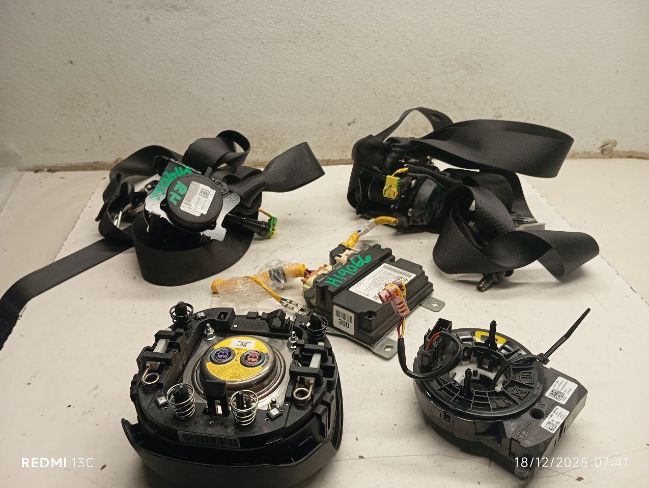 Part image 3
