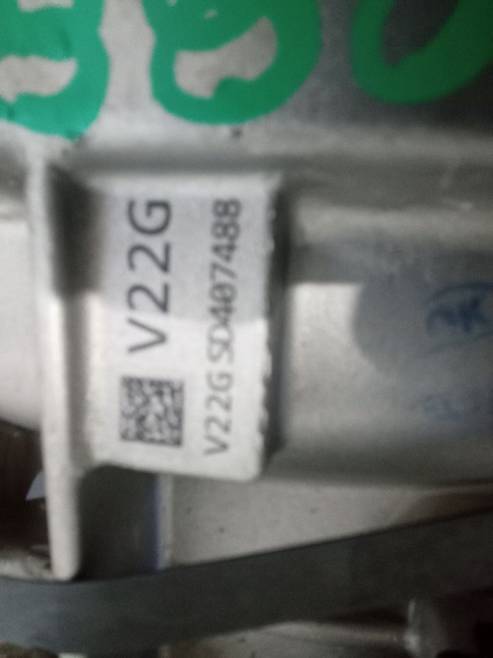 Part image 7