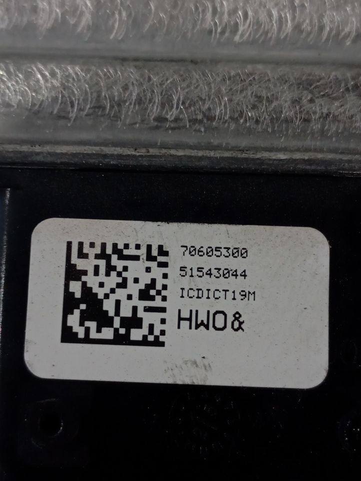 Part image 6