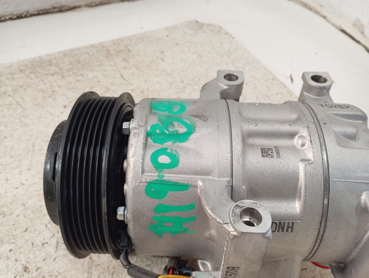 Part image 3