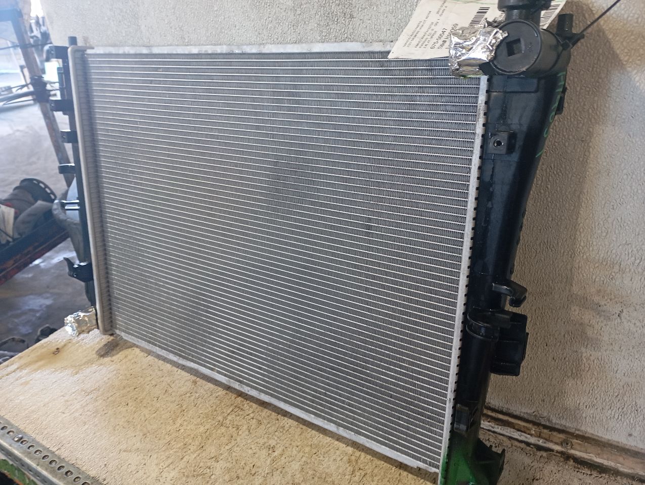 Part image 3