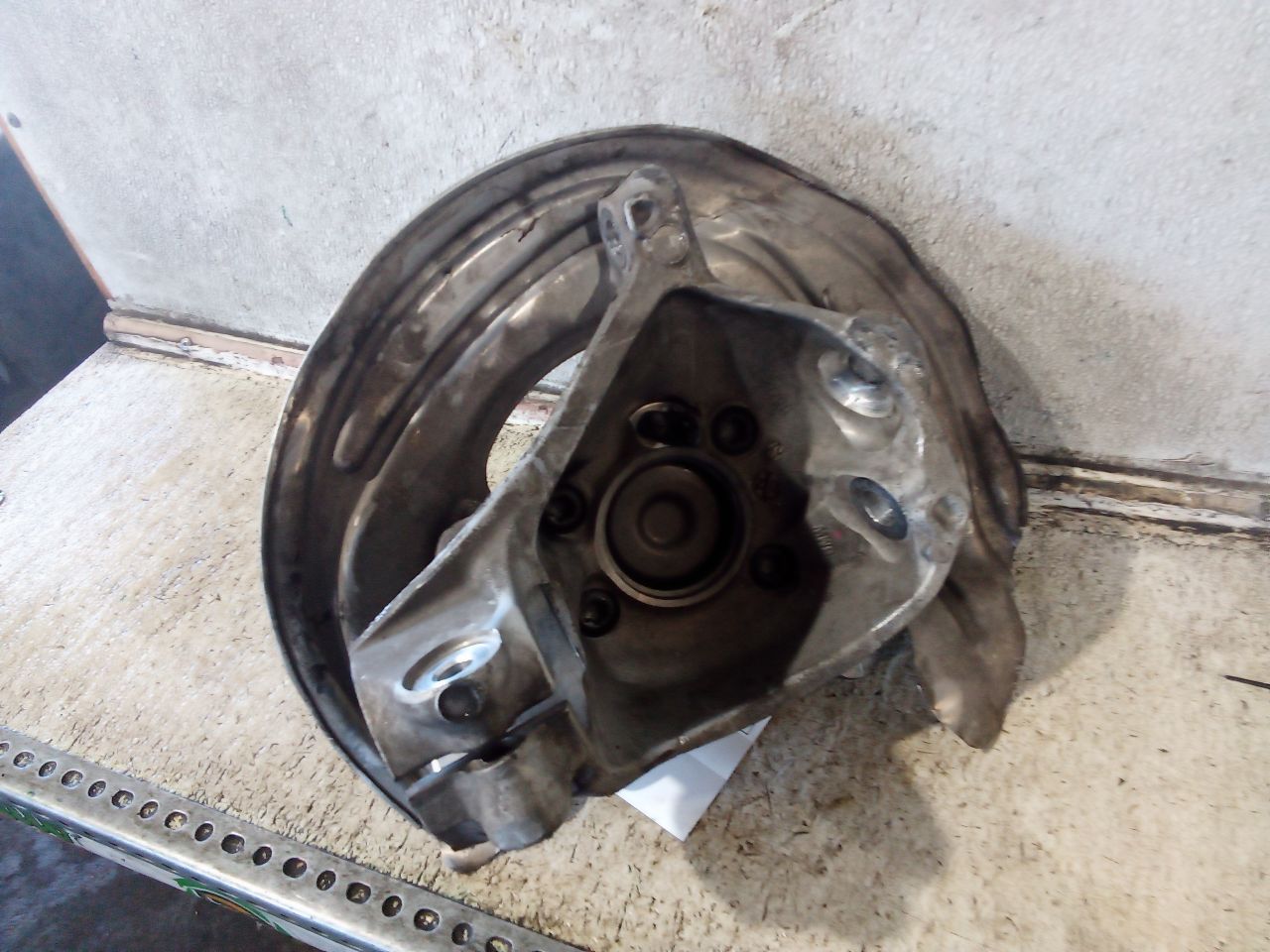 Part image 4