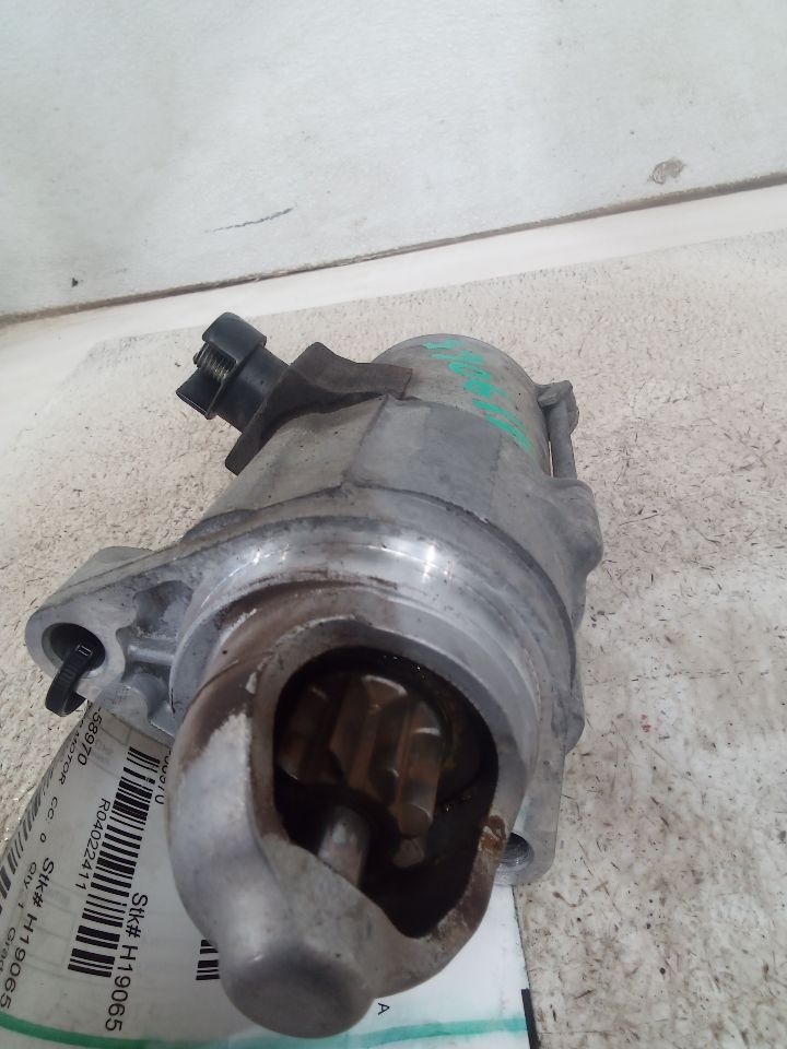 Part image 4