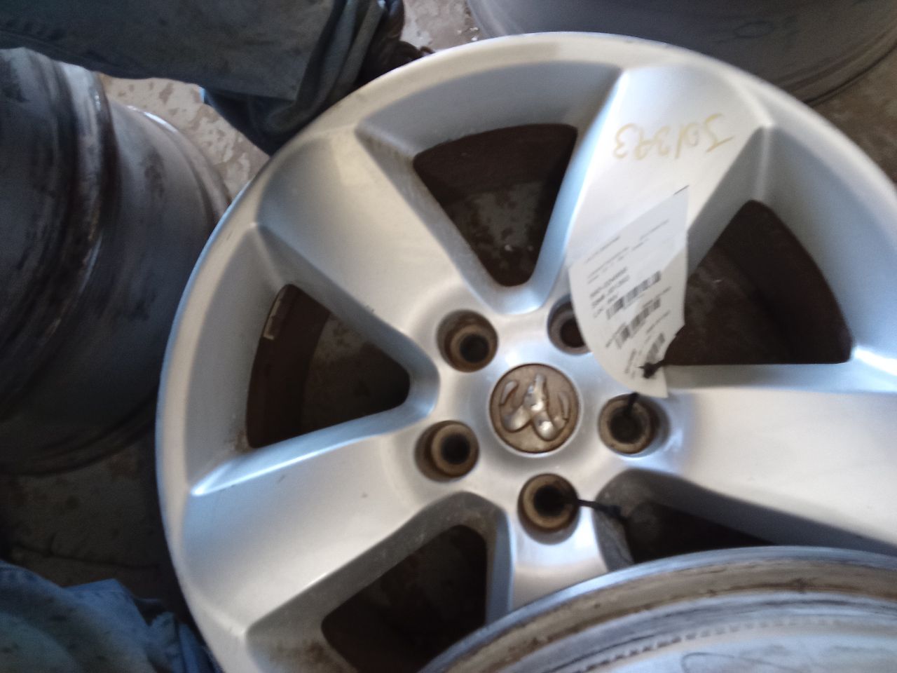 Part image 1