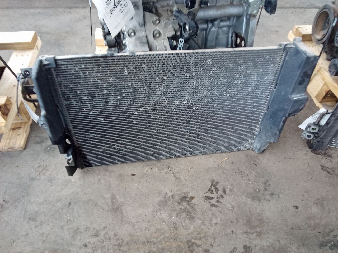 Part image 3