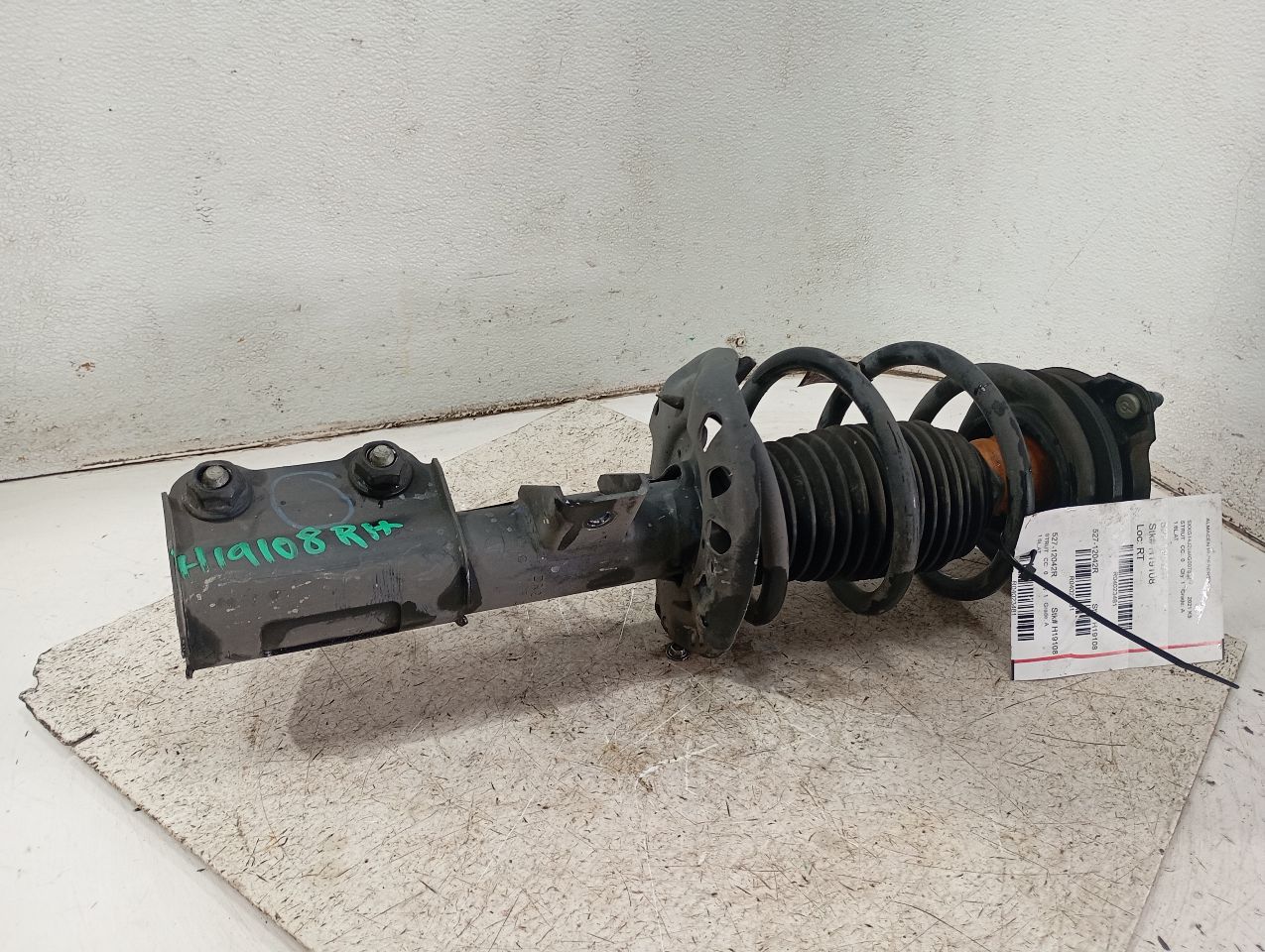 2021 Kia K5 Strut