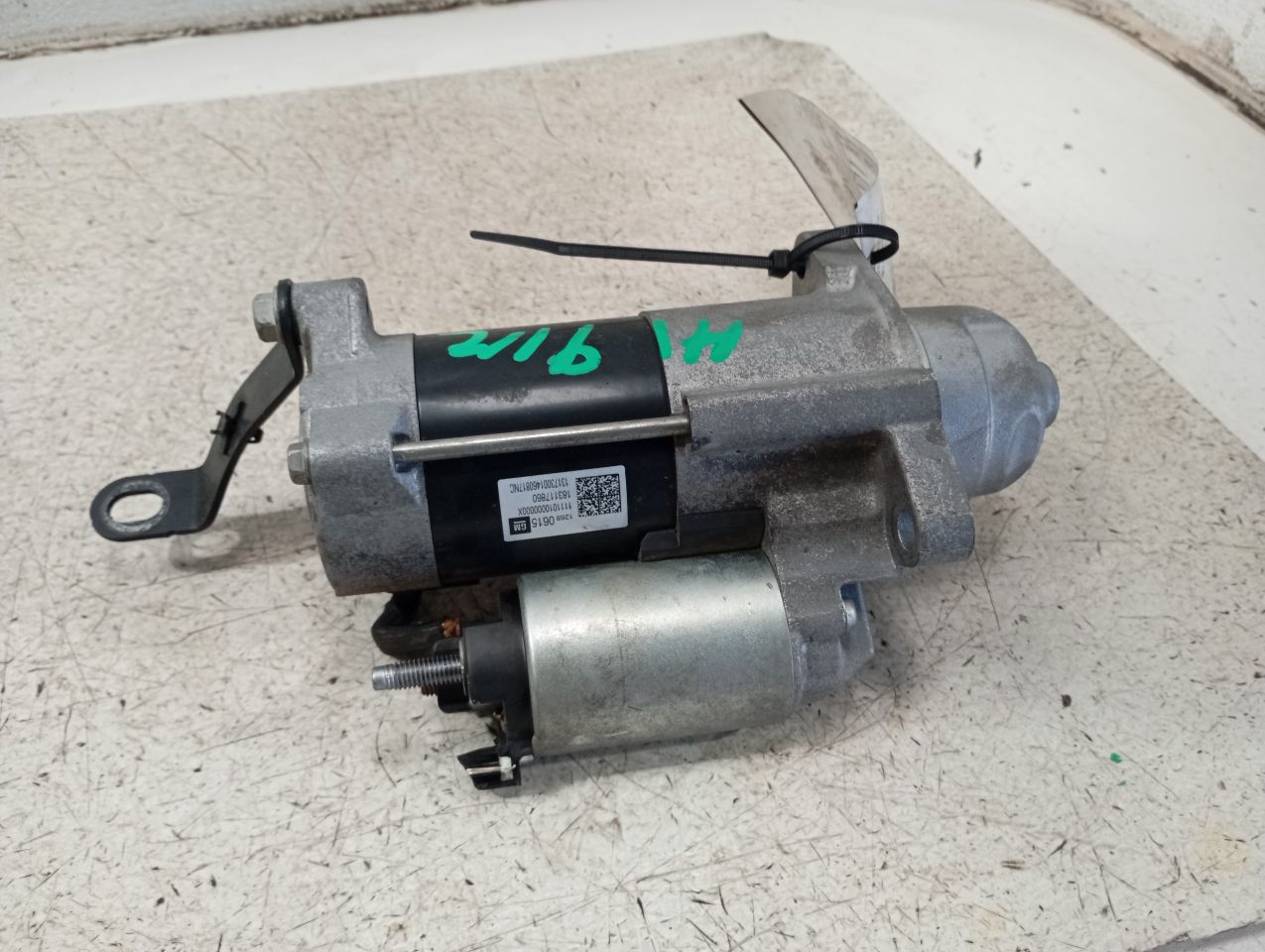 Part image 3