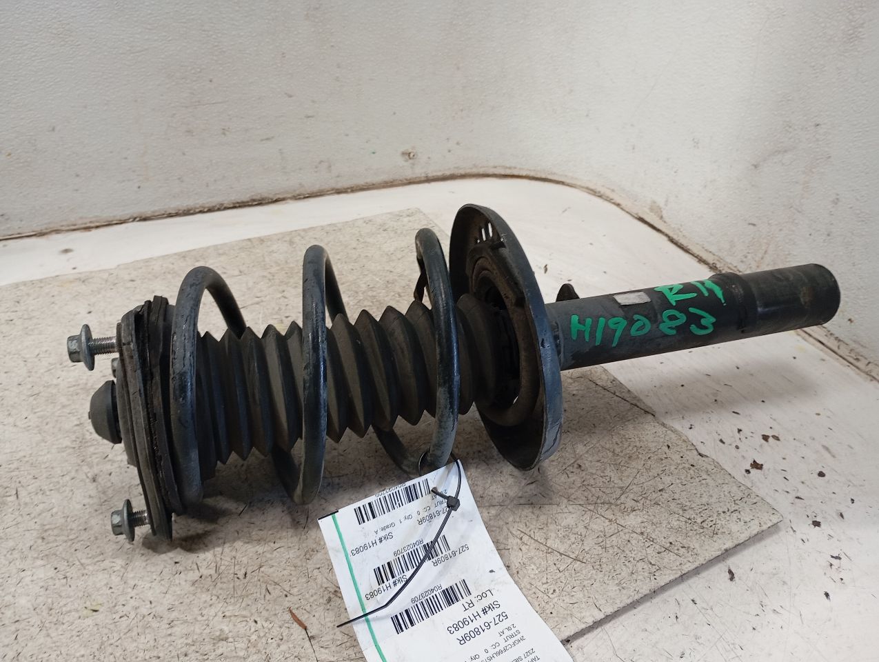 2020 Honda CIVIC Strut