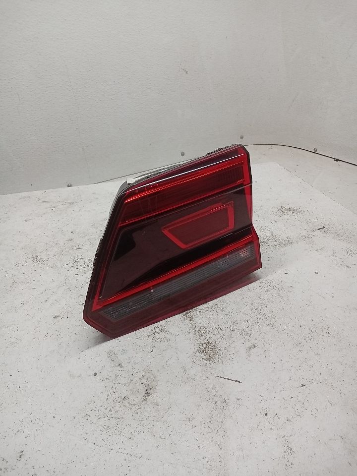2019 Volkswagen ATLAS Tail Lamp