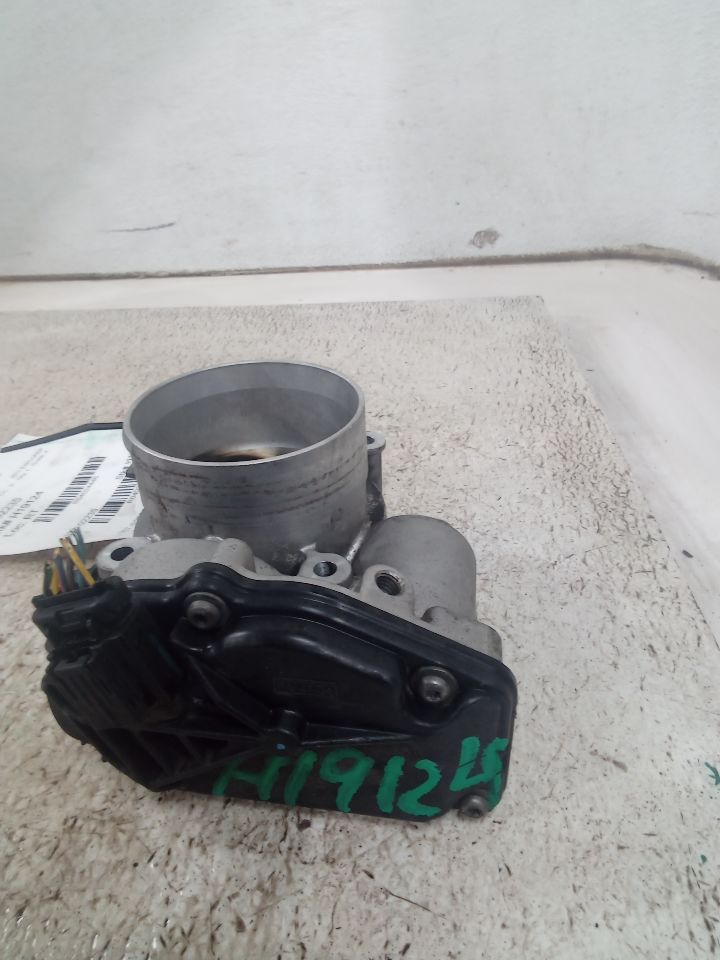 Used 2011 Ford EXPLORER Throttle Body Assy - Stock #H19124