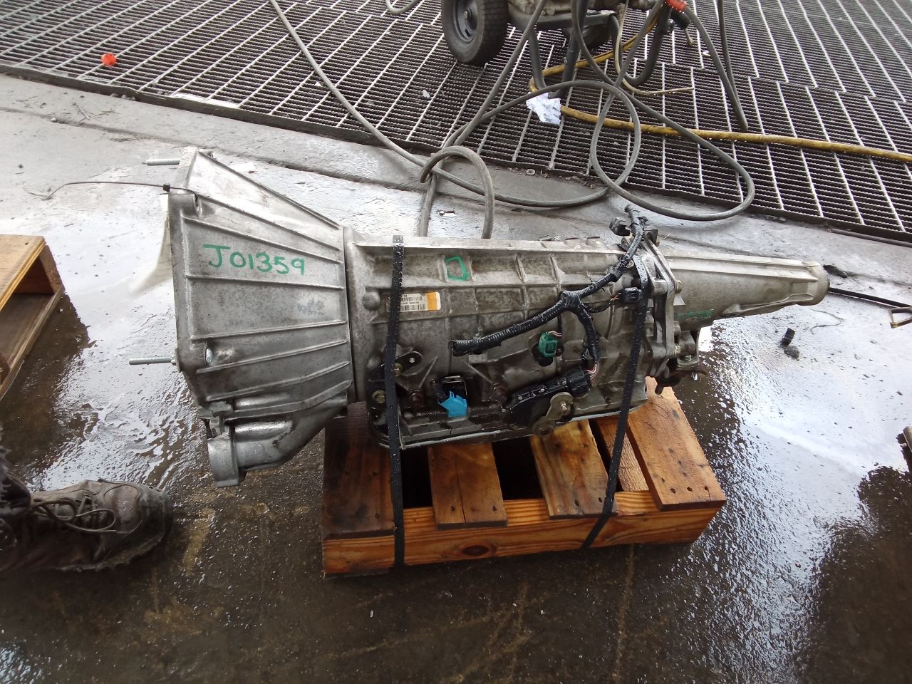 Part image 3